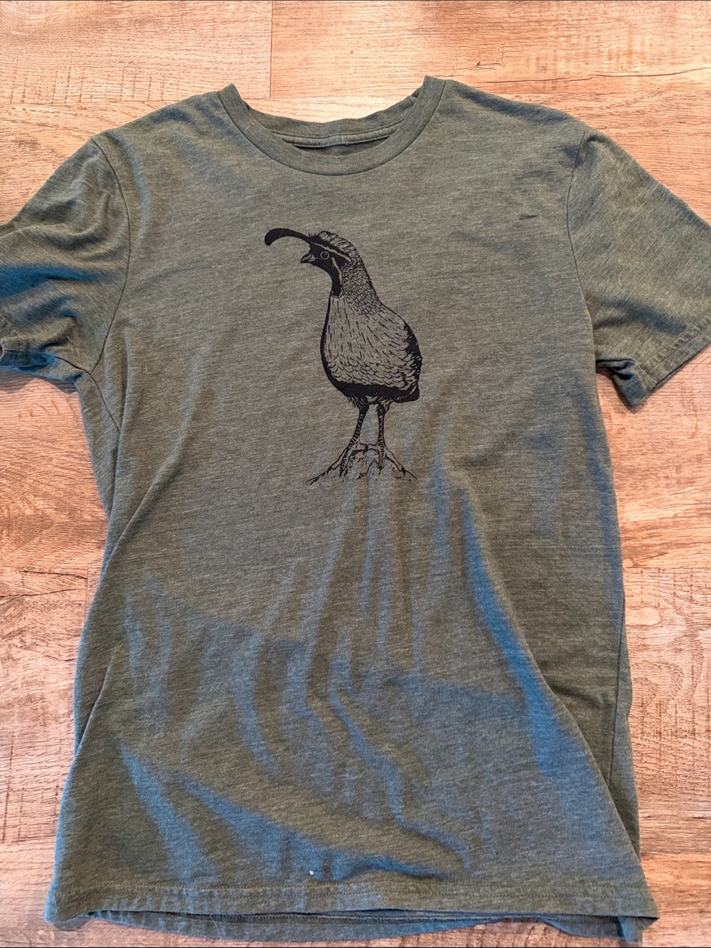Green Quail Graphic T-Shirt - Casual Bird Design